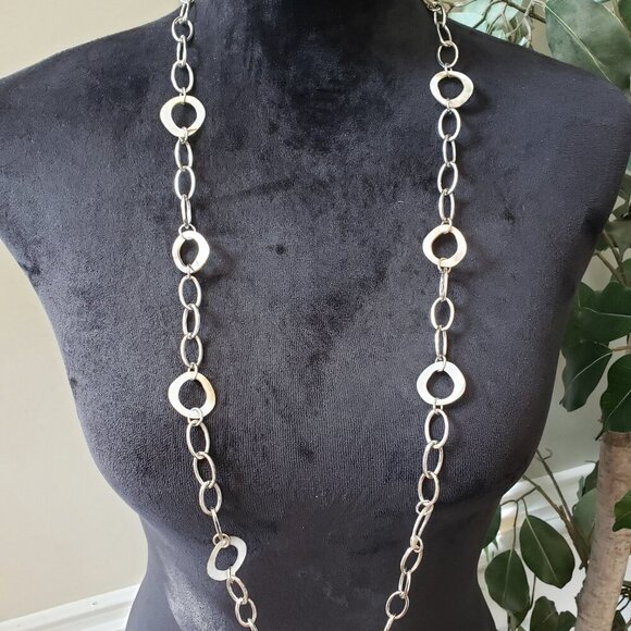 Women Fashion Silver Tone Oval Resin Link Chain Long Necklace with Lobster Clasp - Picture 2 of 6